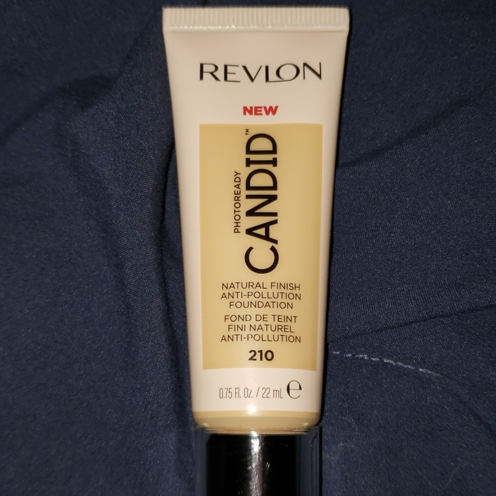 Revlon Photoready Candid Foundation
